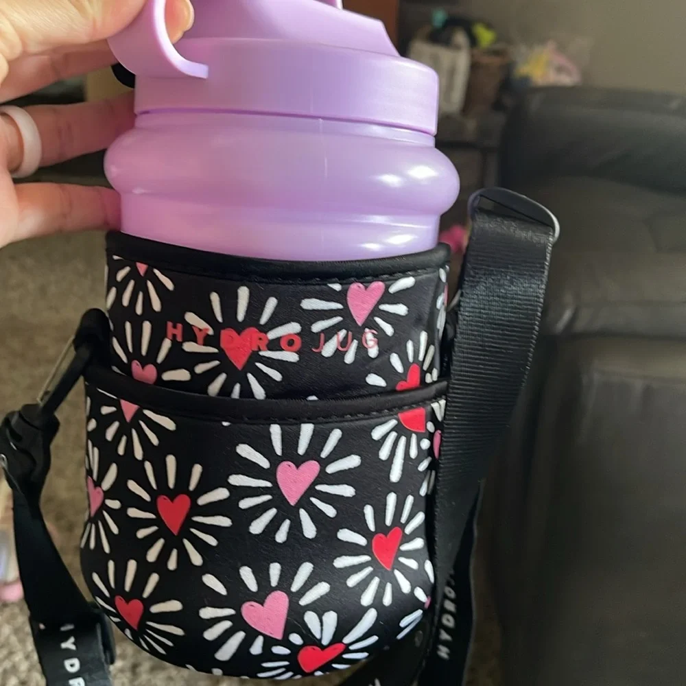 Hydrojug Kids Bottle with Black and Purple Heart Sleeve